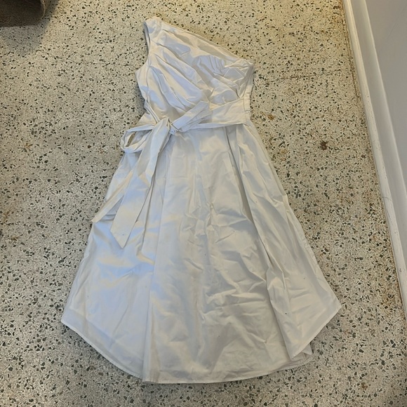 BANANA REPUBLIC White One Shoulder Graduation Bridal Shower Midi Dress Size 2 - Picture 1 of 7